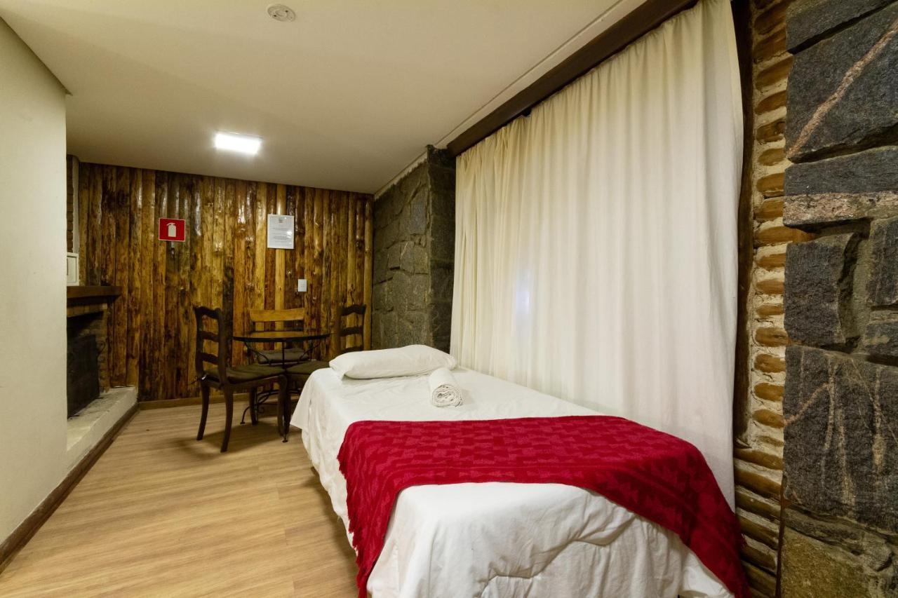 Pousada Casa Mantiqueira - Proxima Ao Capivari E Opcoes De Hidromassagem Campos do Jordão Buitenkant foto
