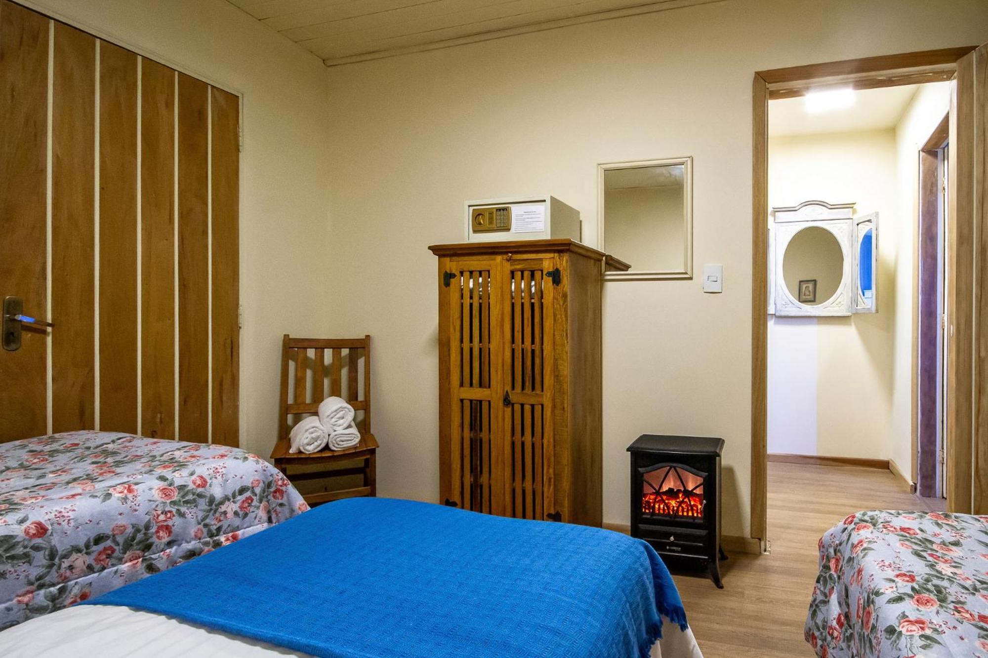 Pousada Casa Mantiqueira - Proxima Ao Capivari E Opcoes De Hidromassagem Campos do Jordão Kamer foto