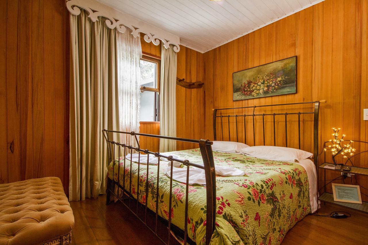 Pousada Casa Mantiqueira - Proxima Ao Capivari E Opcoes De Hidromassagem Campos do Jordão Buitenkant foto
